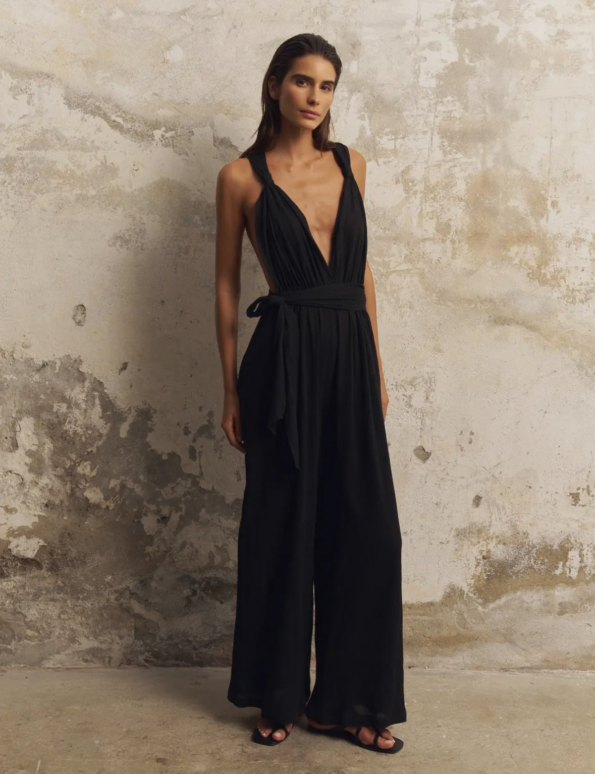 Elegant Yet Edgy Jumpsuit with Wrap-Style Bodice and Open Back