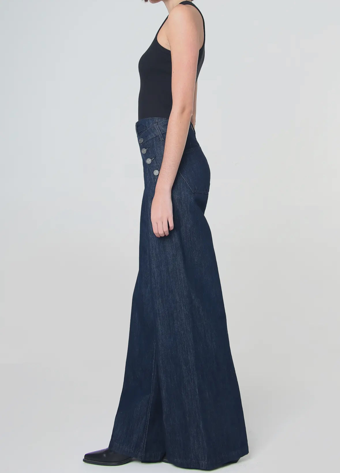 High waisted wide leg jeans