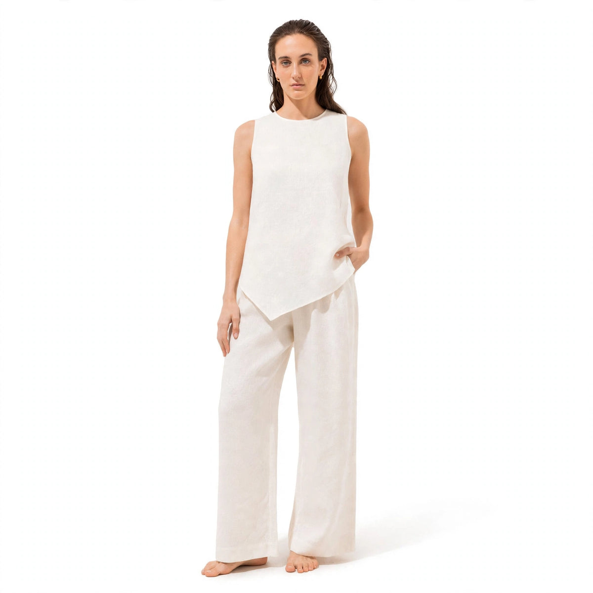 Asymmetrical sleeveless blouse by Maria La Paz