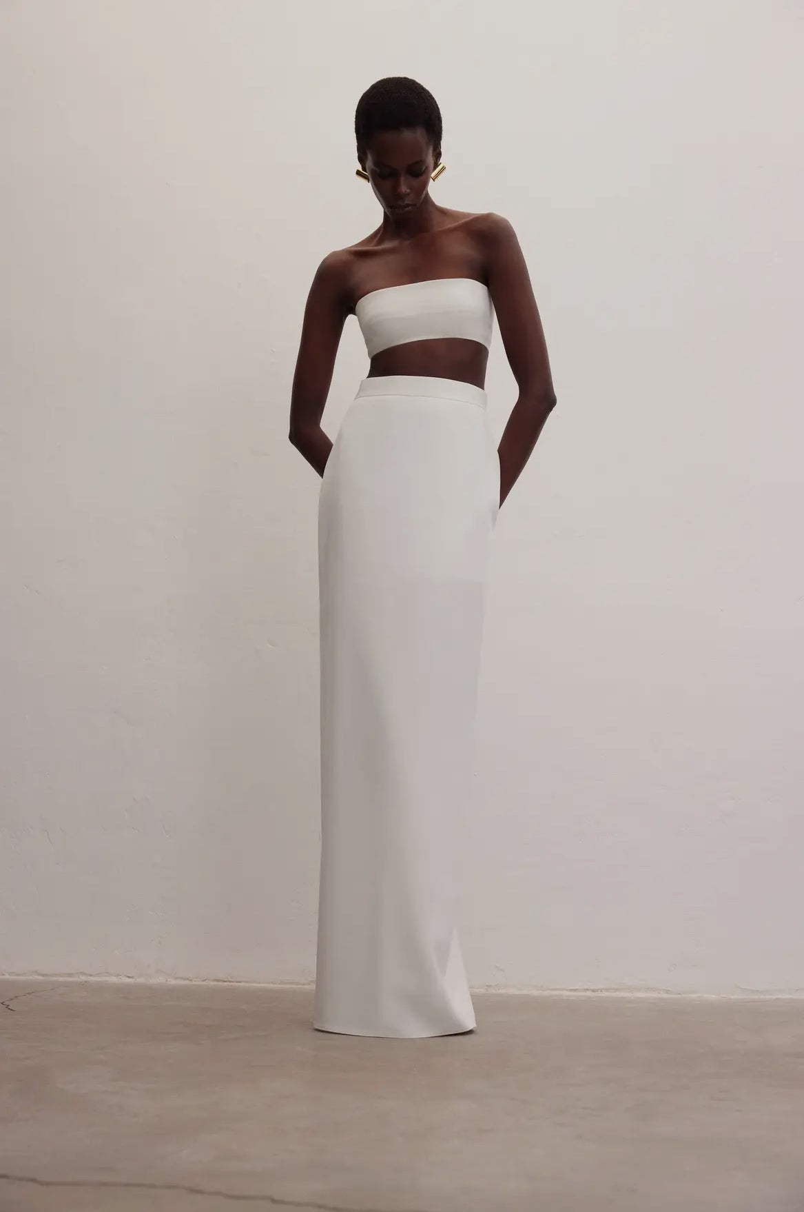 White Full Skirt To Pencil Skirt High Waisted Pencil Long Skirt By Le Cre Limited Edition White Full Skirt To Pencil Skirt High Waisted Pencil Long Skirt By Le Cre Limited Edition
