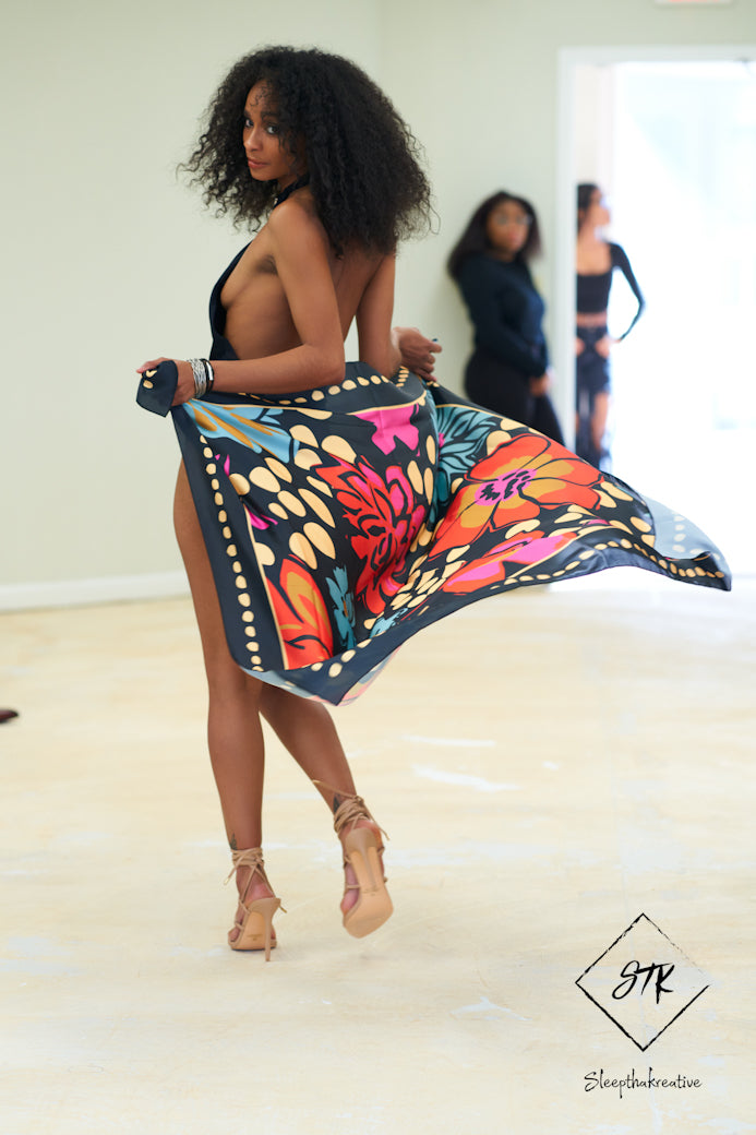 Dakota Stone boutique SS22 Runway show. The Silk scarf is absolutely stunning with the S-Mode swimwear. 